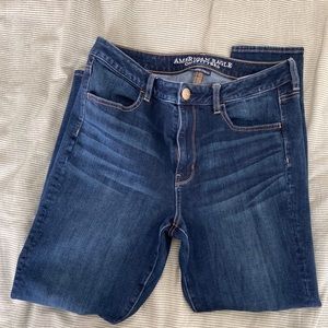 American Eagle Hi-Rise Jegging